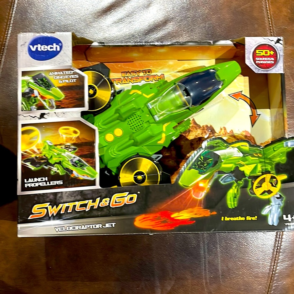VTech Switch and Go Velociraptor Helicopter (English Version)
